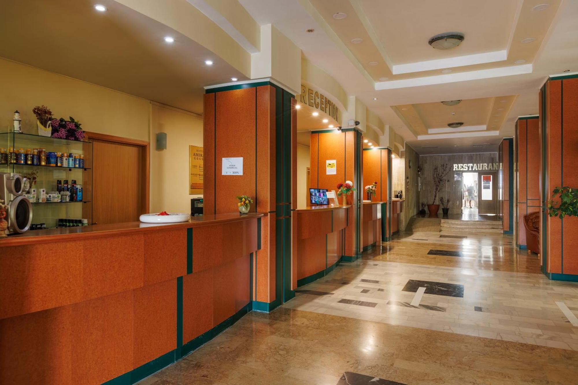 Hotel Amiral ママイア エクステリア 写真