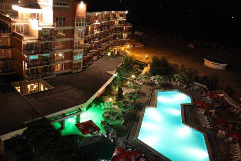 Hotel Amiral ママイア エクステリア 写真